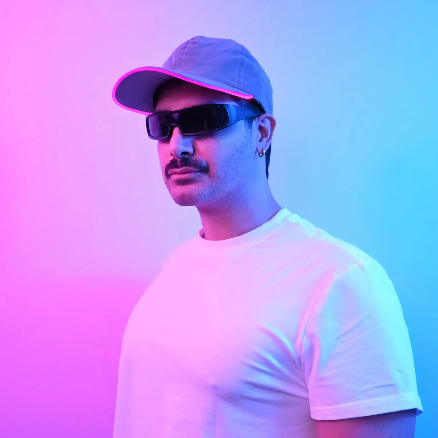 Reflective LED Baseball Cap - 7 Colors image 8