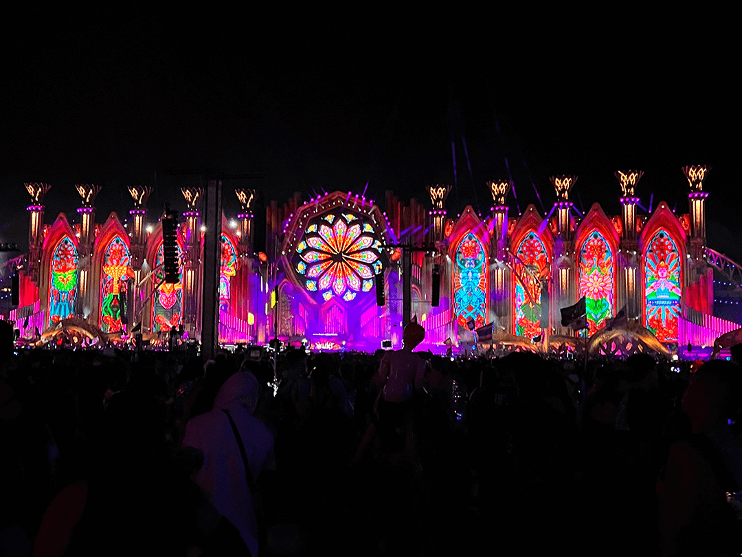 EDC LV Kinetic Stage 2024 - EDC Las Vegas Main Stage Design Cathedral